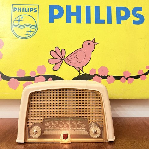 Vintage philips radio - vintage,