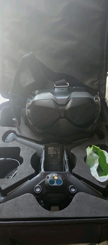 Dji fpv drone and goggles - dji,