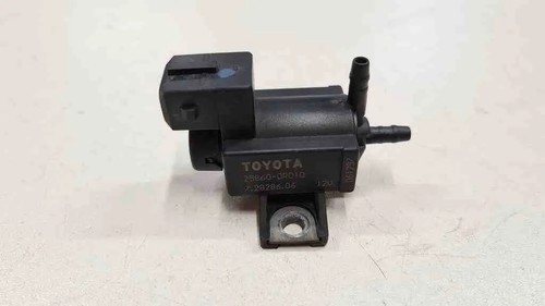 Toyota avensis estate t25 - toyota,