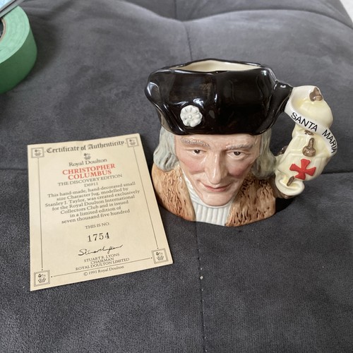 Royal doulton collector club - royal,
