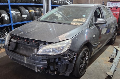 2010 vauxhall astra 6 - 2010,