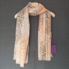 Lola Rose Giant Leopard Heart