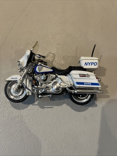 Harley davidson scale - 1/18,