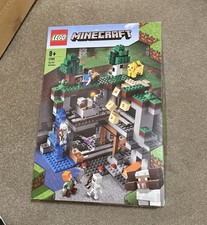 LEGO Minecraft 21169 the First