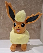 GENUINE Pokémon Center Flareon Plush - 8-Inch Plush  freepost 