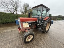 TRACTOR,  INTERNATIONAL 84