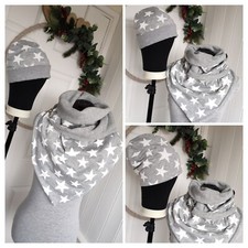 Stars on grey shawl,ladies