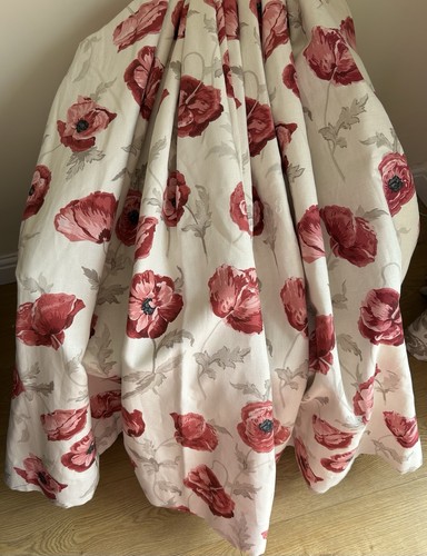Stunning quality bespoke - bespoke, laura