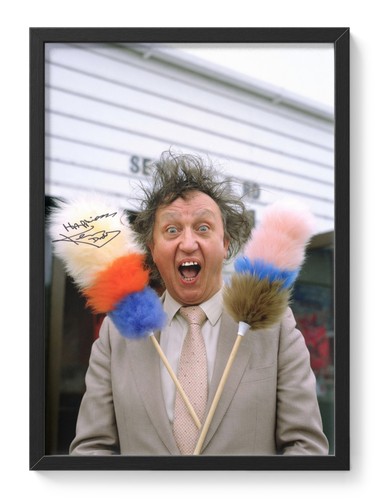 Framed ken dodd comedian - framed,