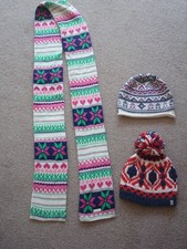 Ladies Animal Bundle - 2x Hats & a Scarf