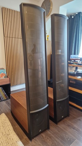 Martin logan impression esl - logan,