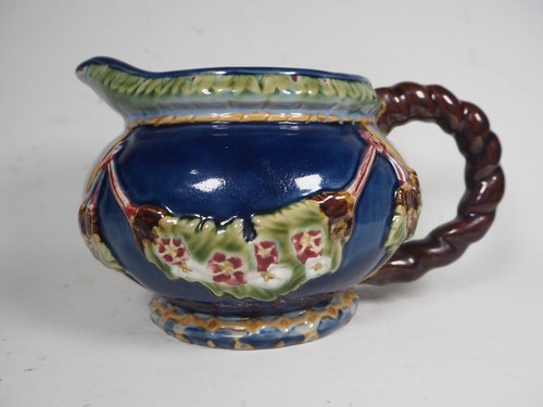 Nouveau majolica jug - majolica,