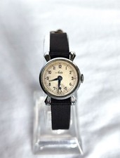 Avia Ladies' Silver Tone Swiss 15 Jewels Derby 40 Mech Wristwatch-Running Well