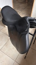 Arena GP Saddle Black Leather 17" Adjustable Gullet -  Used less than 10 times