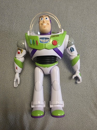 Disney pixar 2021 buzz - pixar,