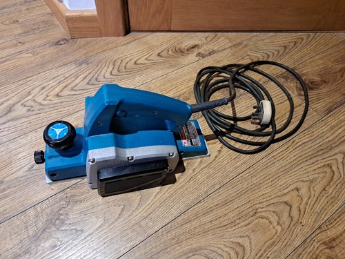 Lightly used makita 1125 82mm - used,