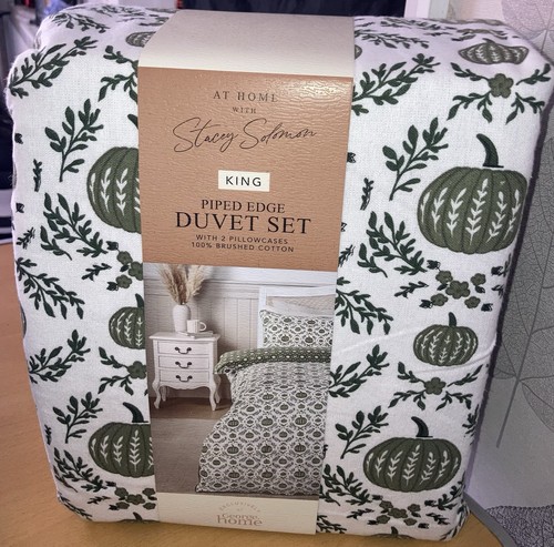 Stacey solomon green pumpkin - stacey,