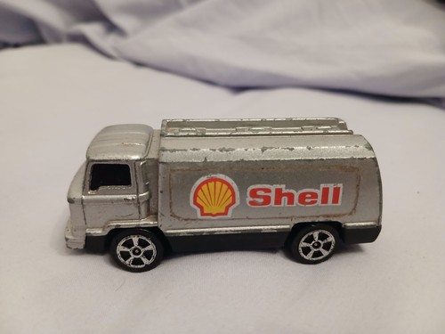 Corgi shell petrol tanker - shell,