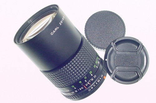 Carl zeiss 135mm p jena - f/2.8,