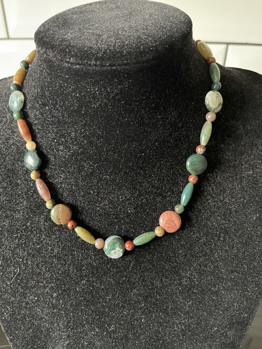 Multi coloured agate beaded - coloured,