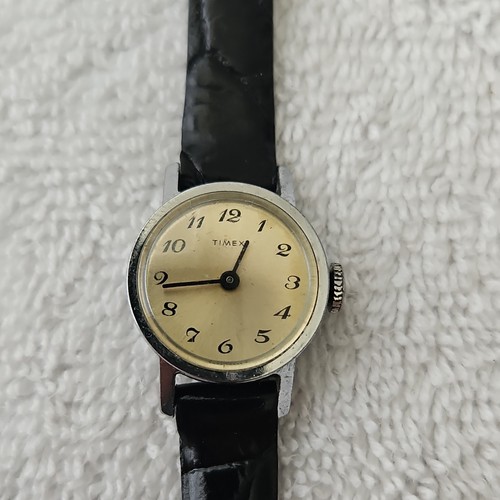 Timex women vintage manual - women's,