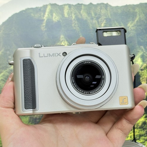 New panasonic lumix - 95%,