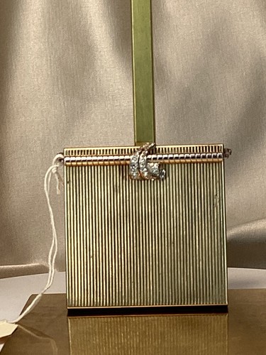 Beautiful vintage ladies - a,