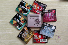 Sony Walkman minidisc player recorder mz-r700 and 7 discs