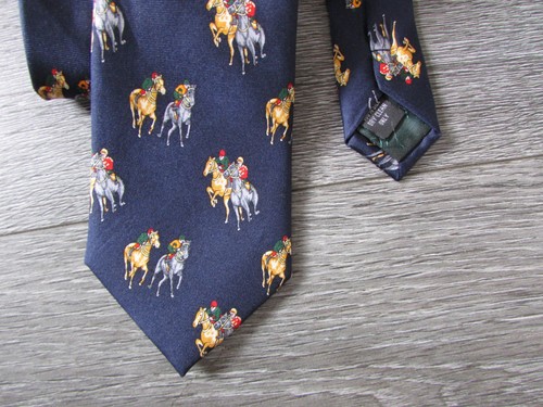 Ascot with royal crown horse - ascot,