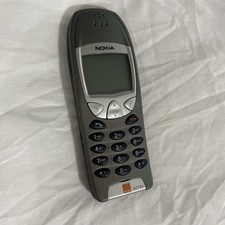 Nokia 6210 Classic Mobile Phone - Vintage retro