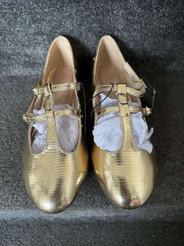 Gold color shoes wide - shoes,