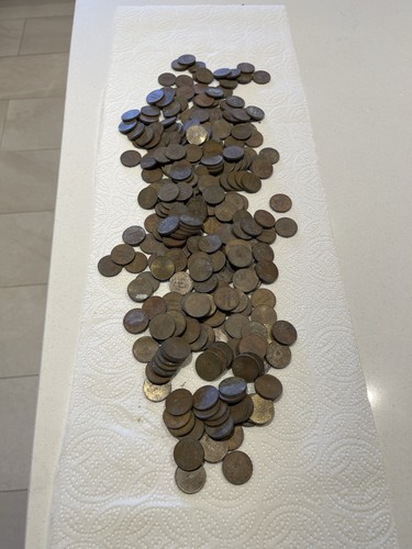 Fruit machine tokens 278 coins - tokens,