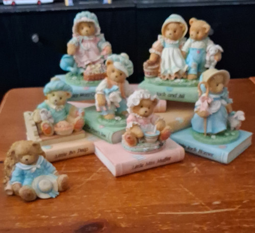 Cherished teddies nursery - teddies,