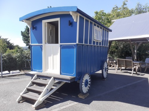 Shepherds hut home - shepherds,