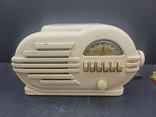 Antique 1946 Belmont Radio