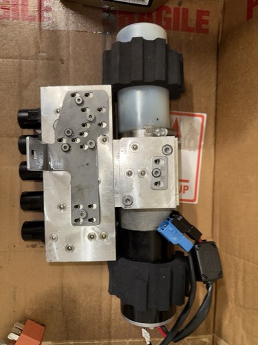 Bmw roof motor pump series - motor, 3