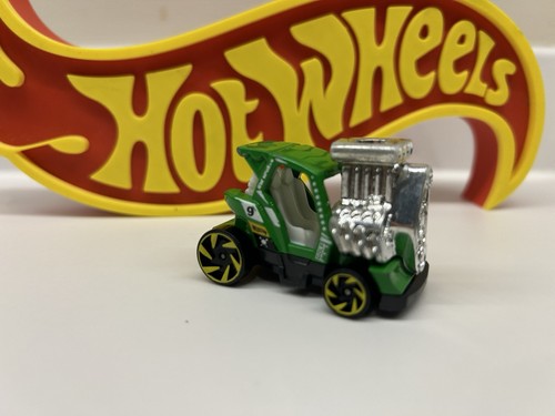 Hot wheels tee - hot, golf