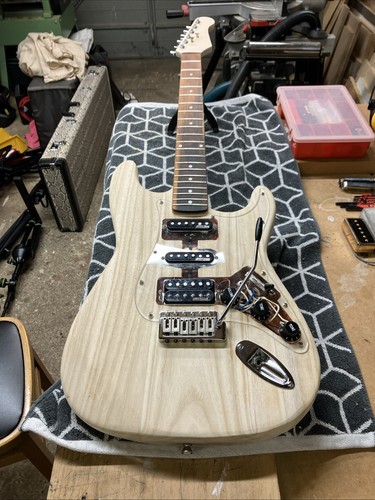 Custom made stratocaster - custom,