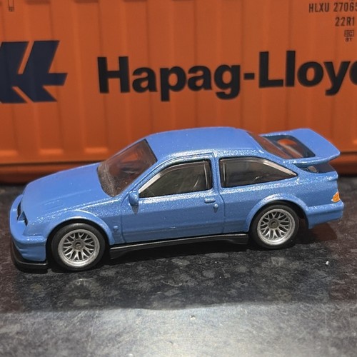 Hot wheels ford - hot,