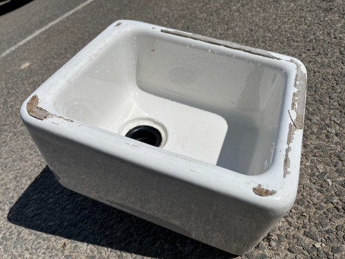 Reclaimed sink - reclaimed, sink/reclaimed