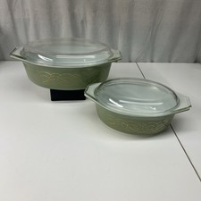 PYREX Golden Scroll Sage Green