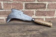 Vintage 9” IH Harrison No 3 Billhook Axe Garden Hedge Slasher Old Tool