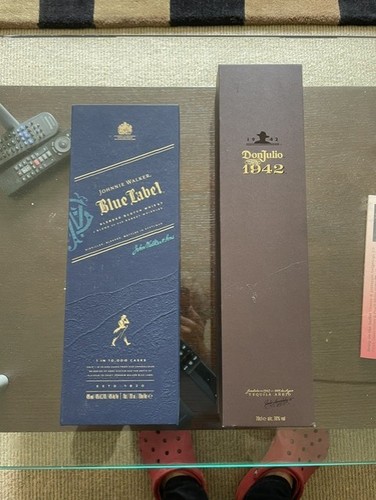 Johnnie walker blue - label, box