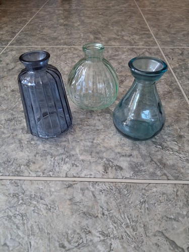 Mismatched blue green glass - 3x,