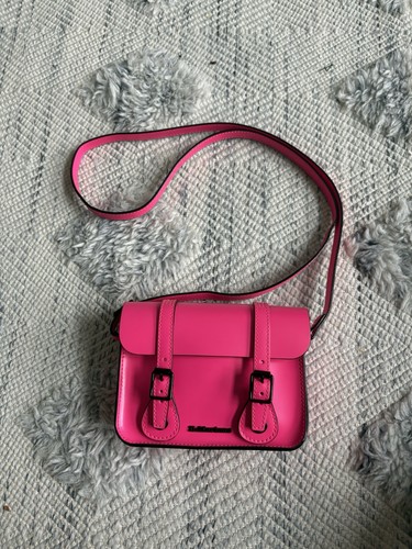 Martens neon pink satchel - dr,