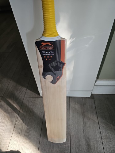 Reconditioned slazenger v100 - reconditioned,