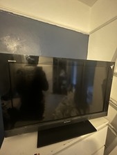 Sony Bravia 32" LCD TV -