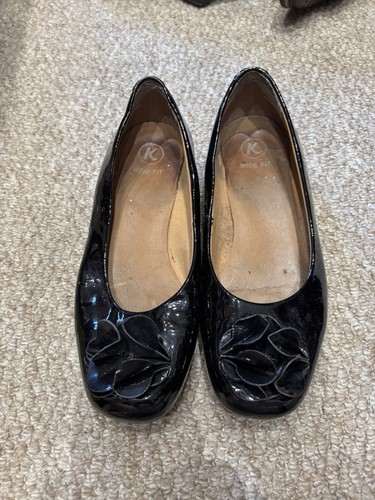 Wide fit leather shoes - k,