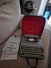 Empire corona 1960's vintage Portable Lightweight typewriter In Original Case!