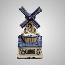 Ceramic windmill shaped music box. Plays Tulips from Amsterdam